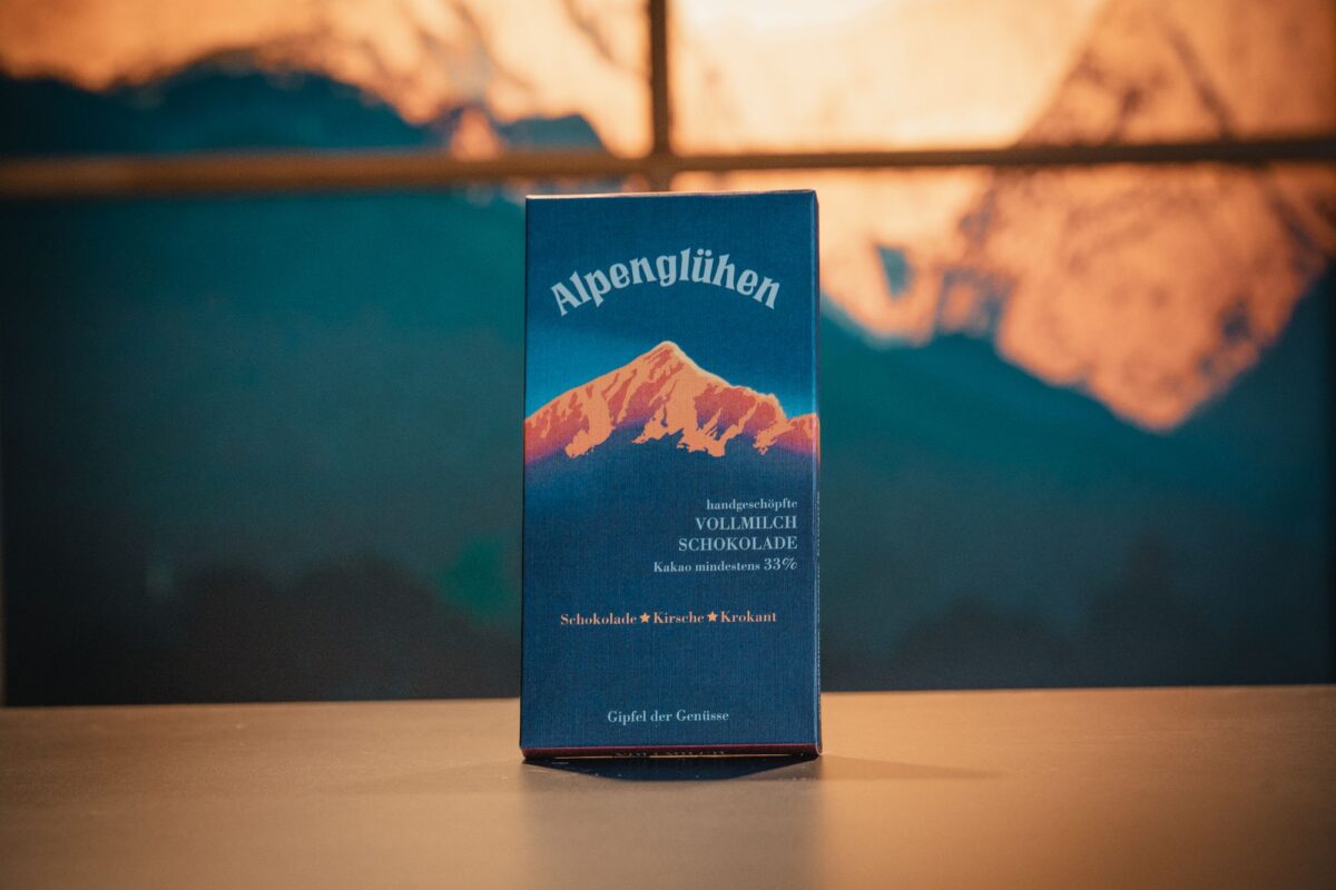 Alpengluehen-Schokolade-Vollmilch-34 Alpenglühen® Schokolade Vollmilch 34%