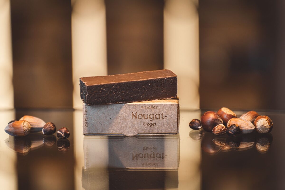 Nougatriegel "extra herb"