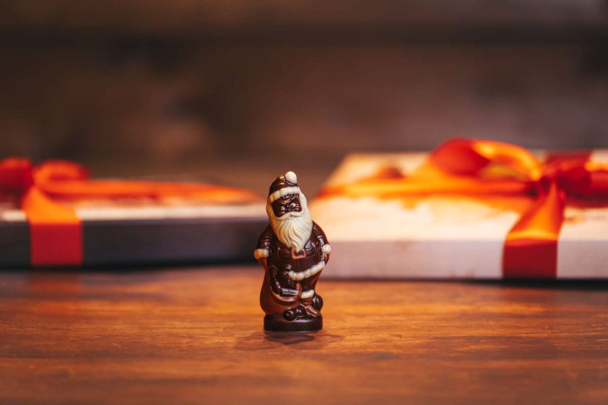 Schokoladenfigur Nikolaus klein zartbitter
